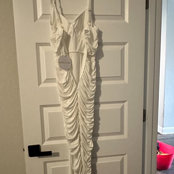 Selfie Leslie - XS -  Ruched Midi Dress - White (never worn) - Picture 2 of 5